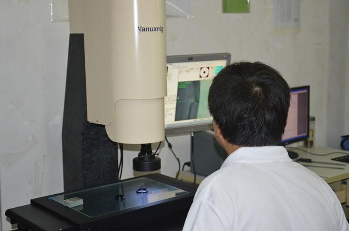 Custom Rubber Parts for Precise Instrument