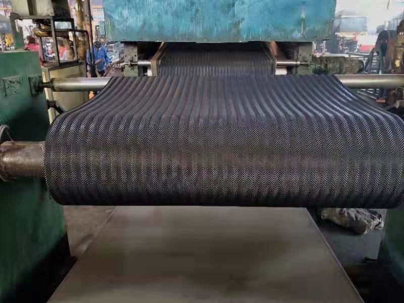 Anti-Slip Fish Bone Rubber Sheet