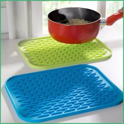China Factory Provide Colorful Silicone Rubber Table Placemat for Kitchenware