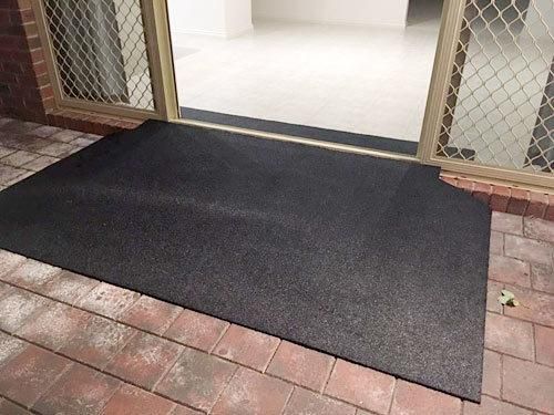 5 Ton 4 Inch Rubber Forklift Ramp Rubber Fillet Ramp 10000 Lbs Capacity