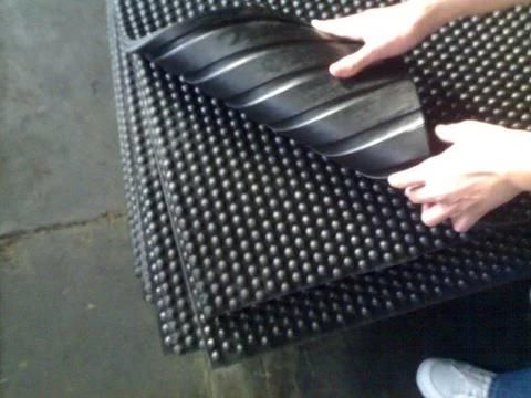 Black Color Cow Rubber Sheet, SBR Rubber Sheet, Round Button Rubber Sheet, Checker Rubber Sheet 2MPa-12MPa